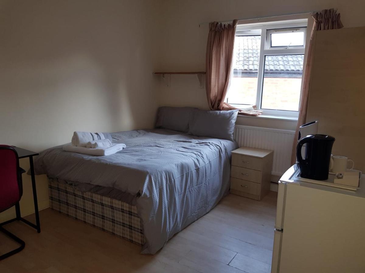 Blackberry Rooms Self-Catering Саутхамптън Екстериор снимка