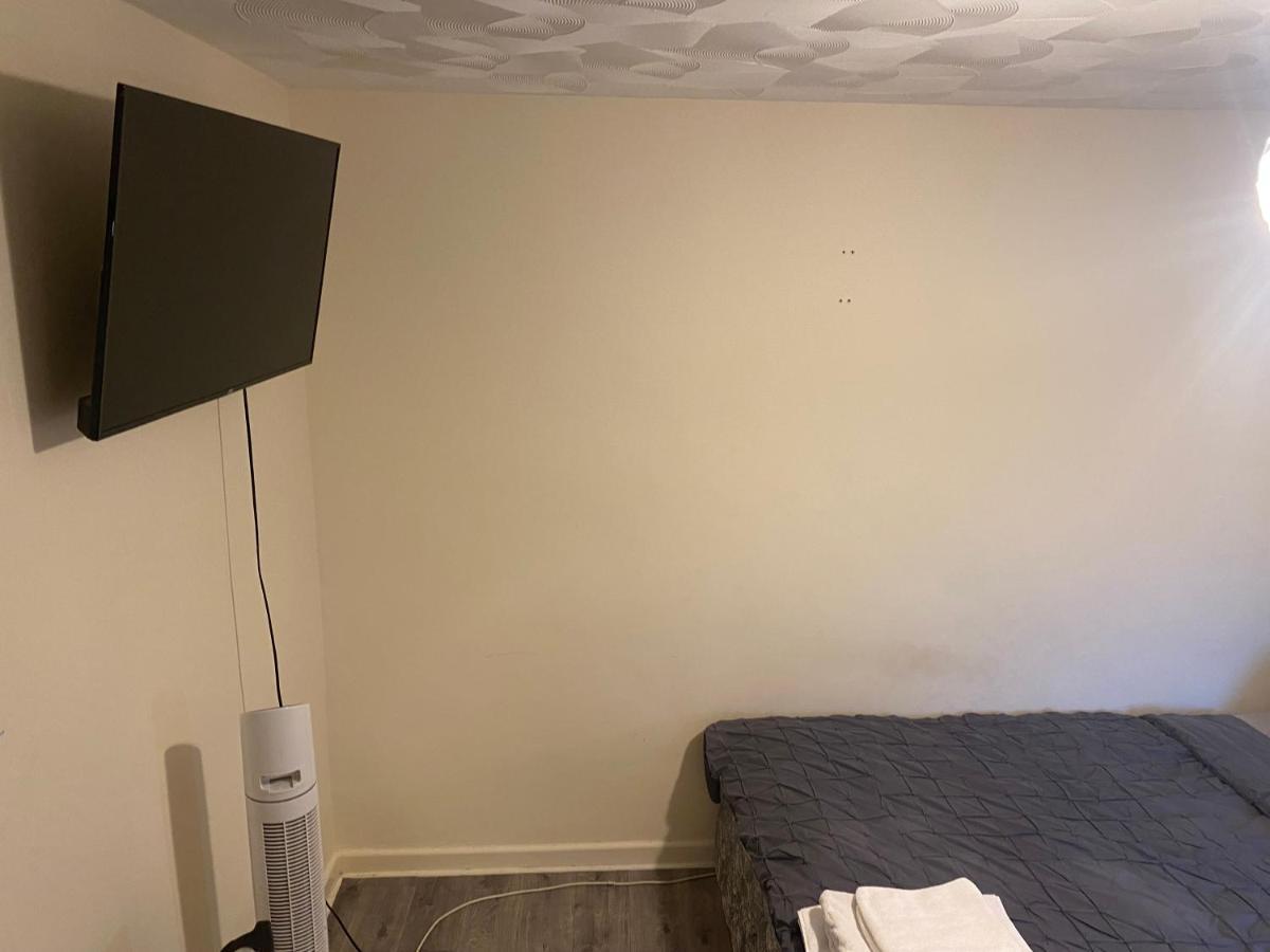 Blackberry Rooms Self-Catering Саутхамптън Екстериор снимка